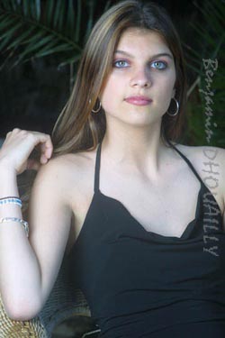 Carole, Photo numérique; B.DHOUAILLY